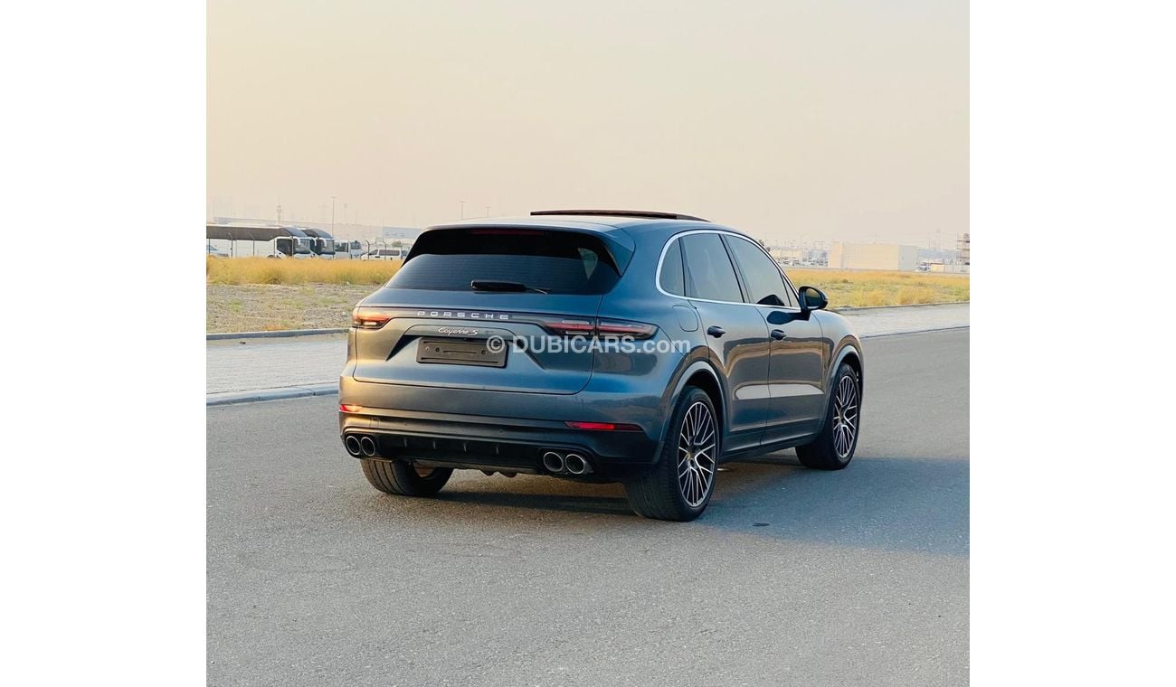 Porsche Cayenne S 2.9L (440 HP)