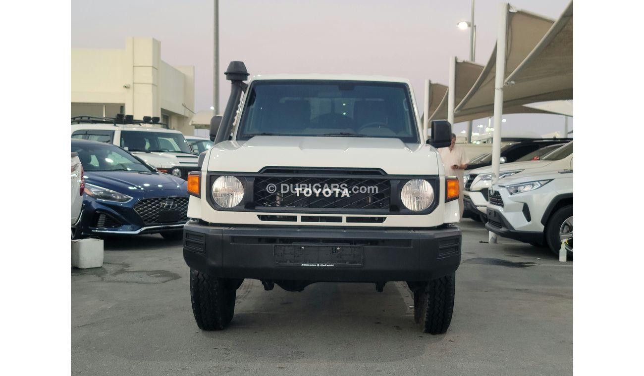 Toyota Land Cruiser Pick Up