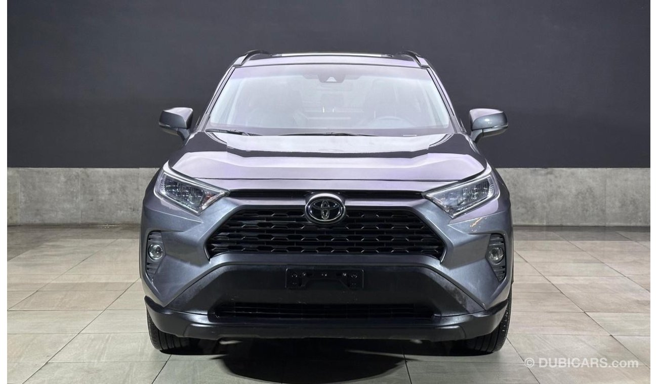 Toyota RAV4 XLE Full option