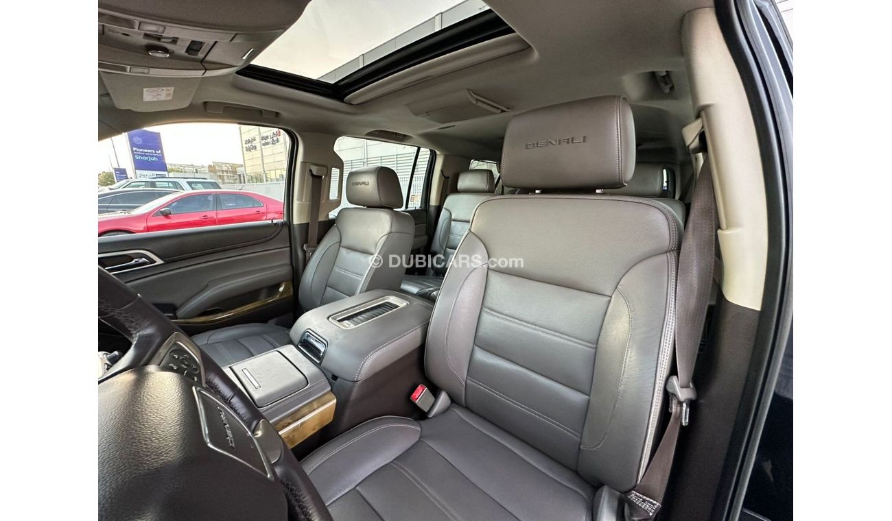 GMC Yukon XL Denali 6.2L (7 Seater) GMC YUKON DENALI XL GCC 2017 ORGINAL PAINT // PERFECT CONDITION