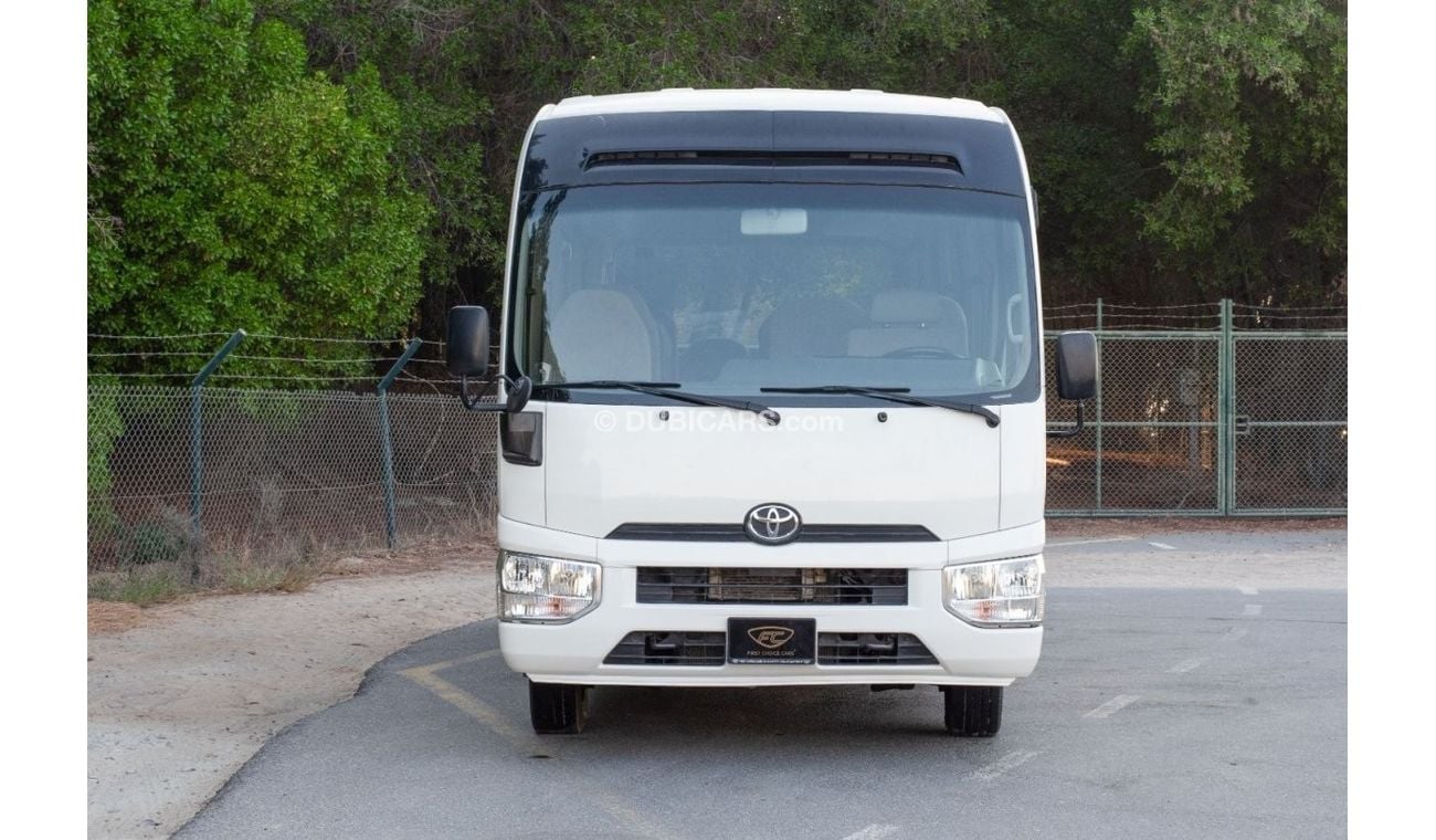 Toyota Coaster 2019 | TOYOTA COASTER | 23-SEATER | AUTOMATIC DOOR | GCC SPECS | T00501