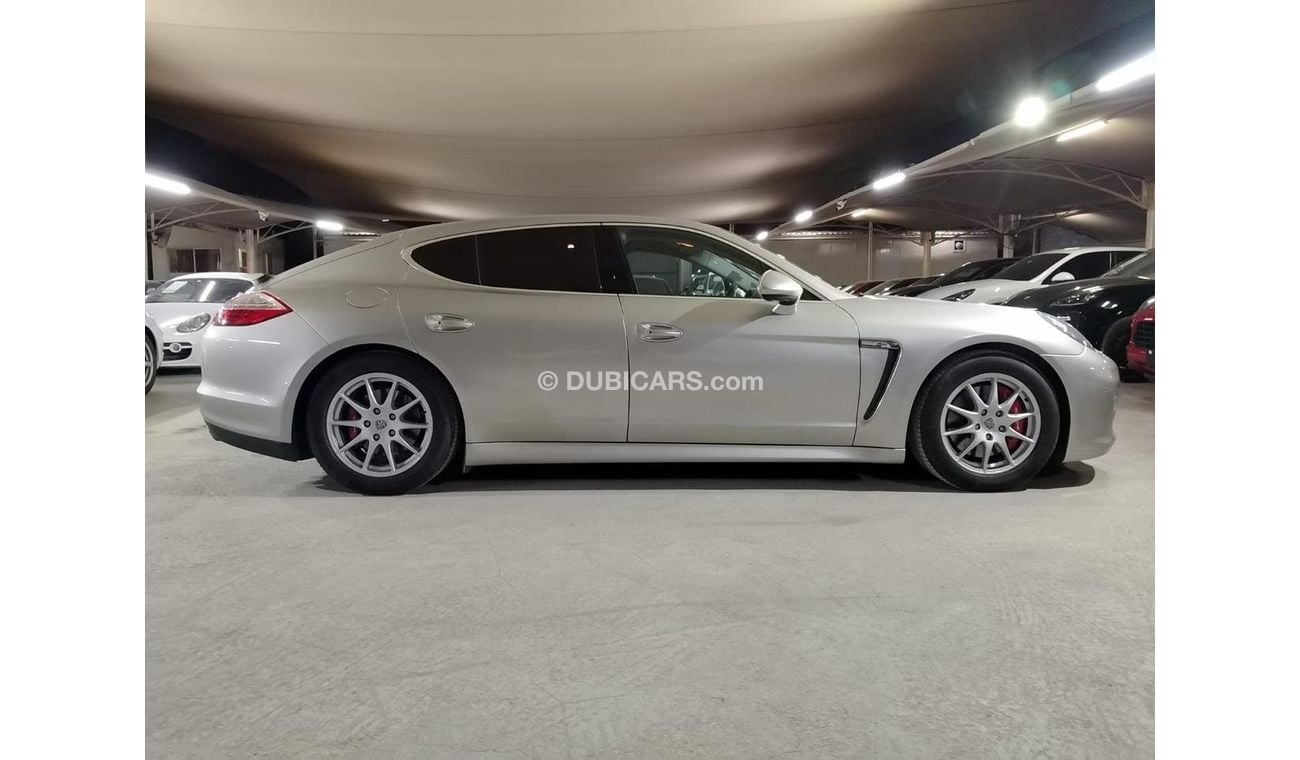 Porsche Panamera S