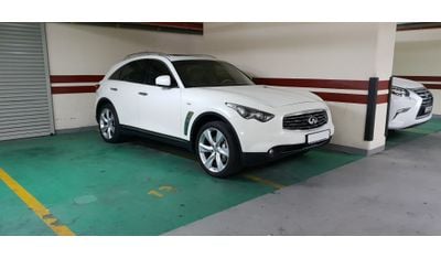 Infiniti FX50 Sport