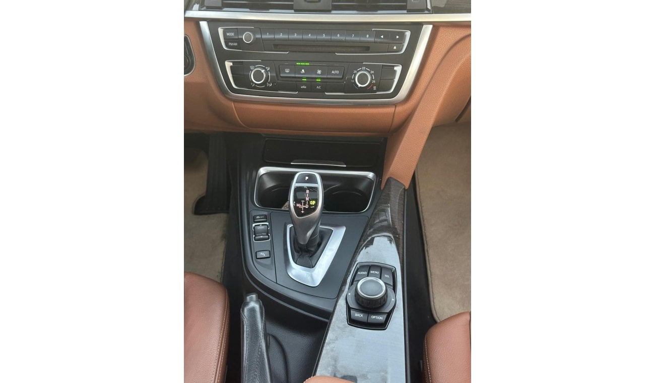 بي أم دبليو 328i BMW 328i _GCC_2015_Excellent Condition _Full option