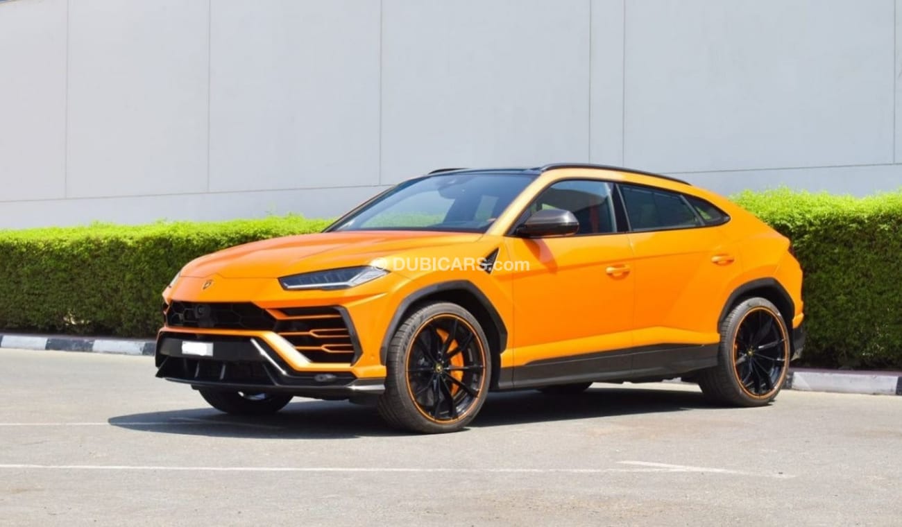 Lamborghini Urus Lamborghini Urus Pearl Capsule | Full Carbon - Interior/Exterior | GCC Specs | 2022