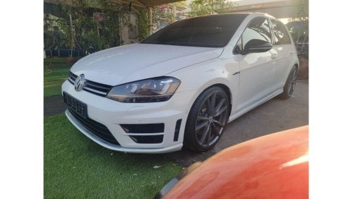 Volkswagen Golf R