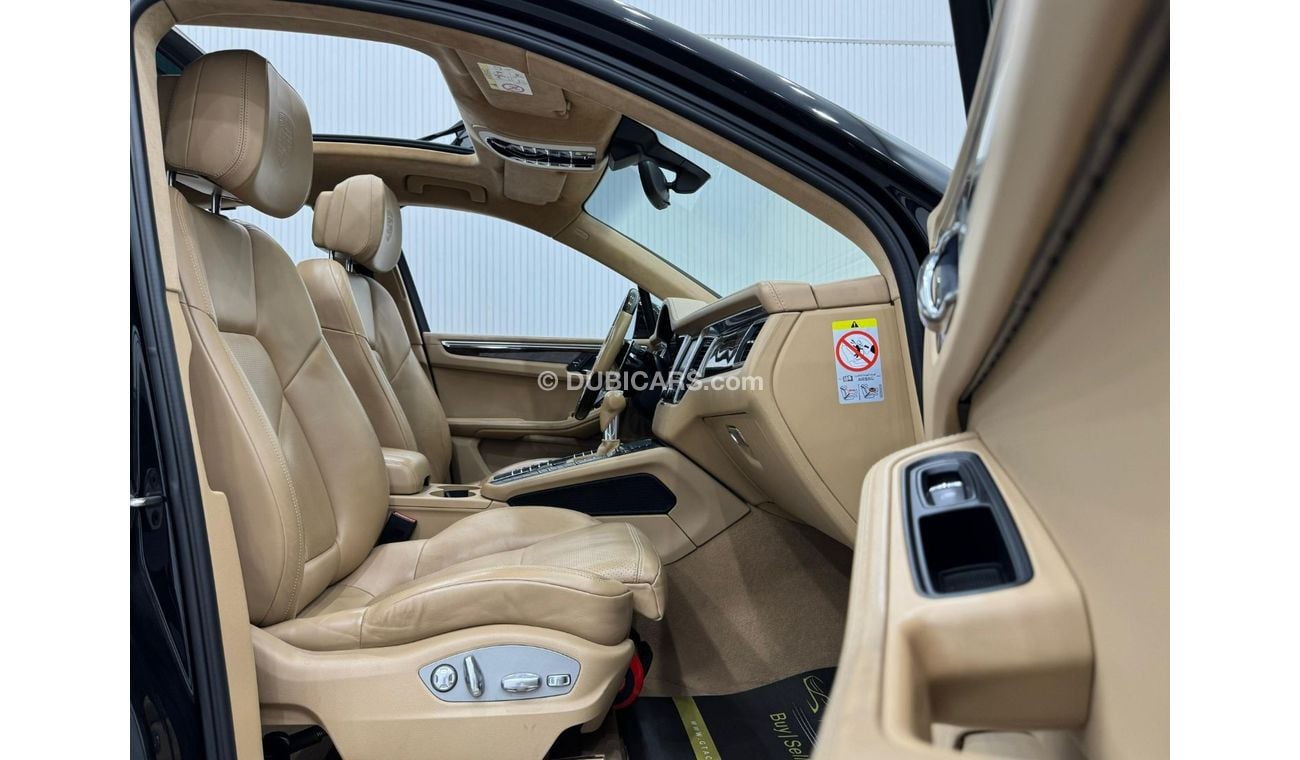 بورش ماكان S 3.0L (340 HP) 2016 Porsche Macan S, Service History, Excellent Condition, GCC