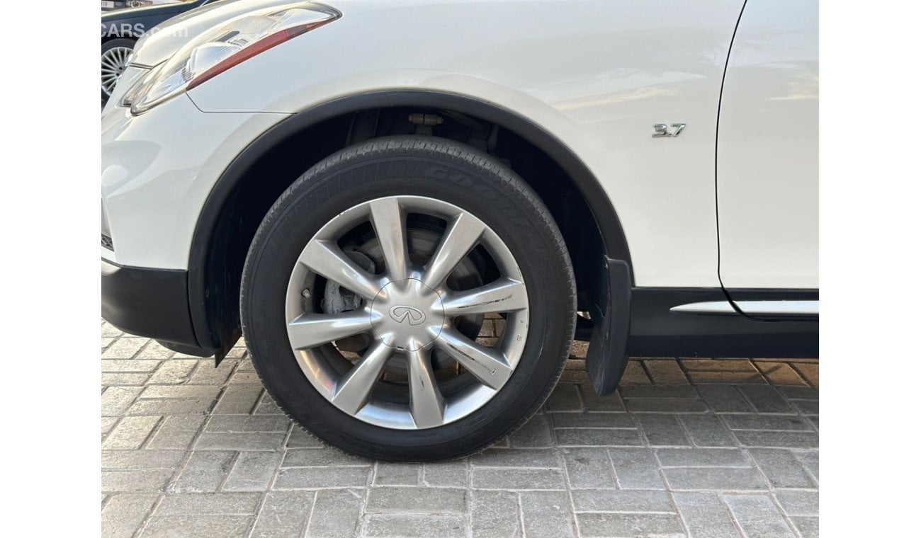 إنفينيتي QX50 Std