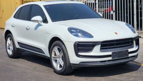 بورش ماكان 2023 Porsche Macan 2.0 - Very Low Mileage - Brand New Condition