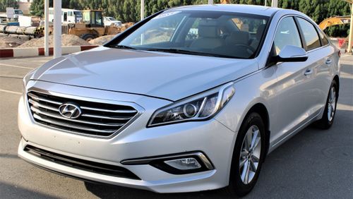 Hyundai Sonata Hyundai Sonata 2017 GCC in excellent condition without accidents, very clean from inside and outside