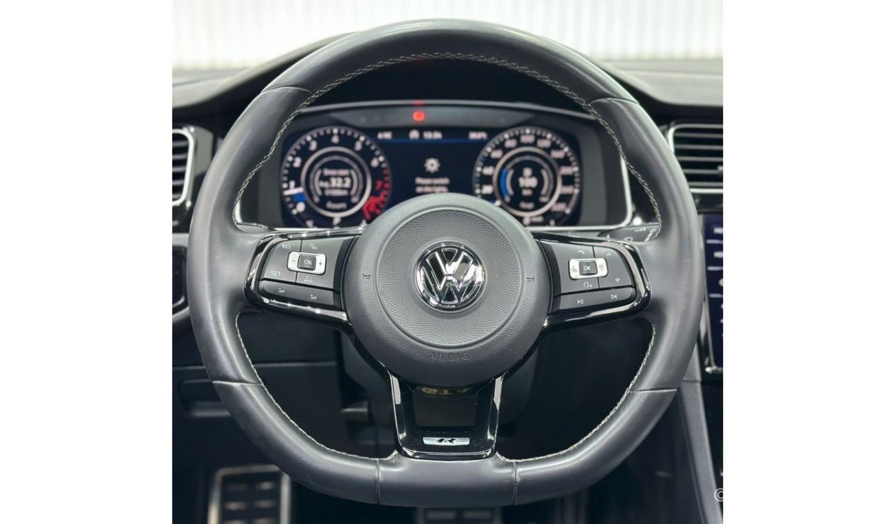 فولكس واجن جولف 2018 Volkswagen Golf R, Full VW Service History, GCC