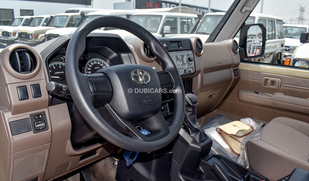 Toyota Land Cruiser Pick Up DC 4.0L V6 YM 2024