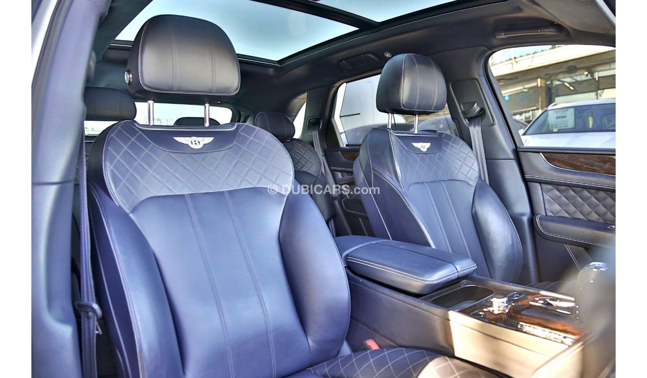 Bentley Bentayga Perfect inside out