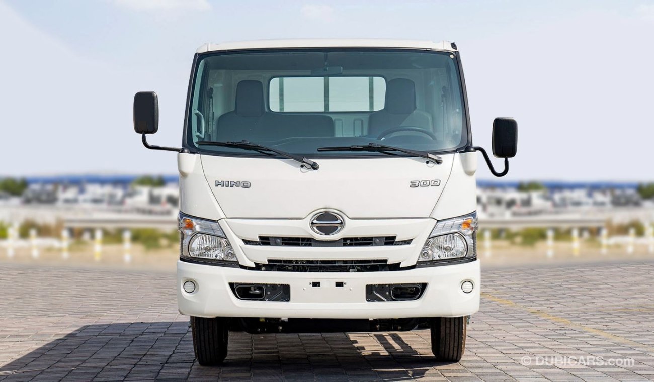 Hino 300 HINO 300  SC CARGO TRUCK 4.0D MT MY2024– WHITE