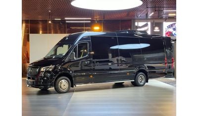 مرسيدس بنز سبرينتر 11,556 PM I 519 CDI I Wooden Floor I 16 Seater