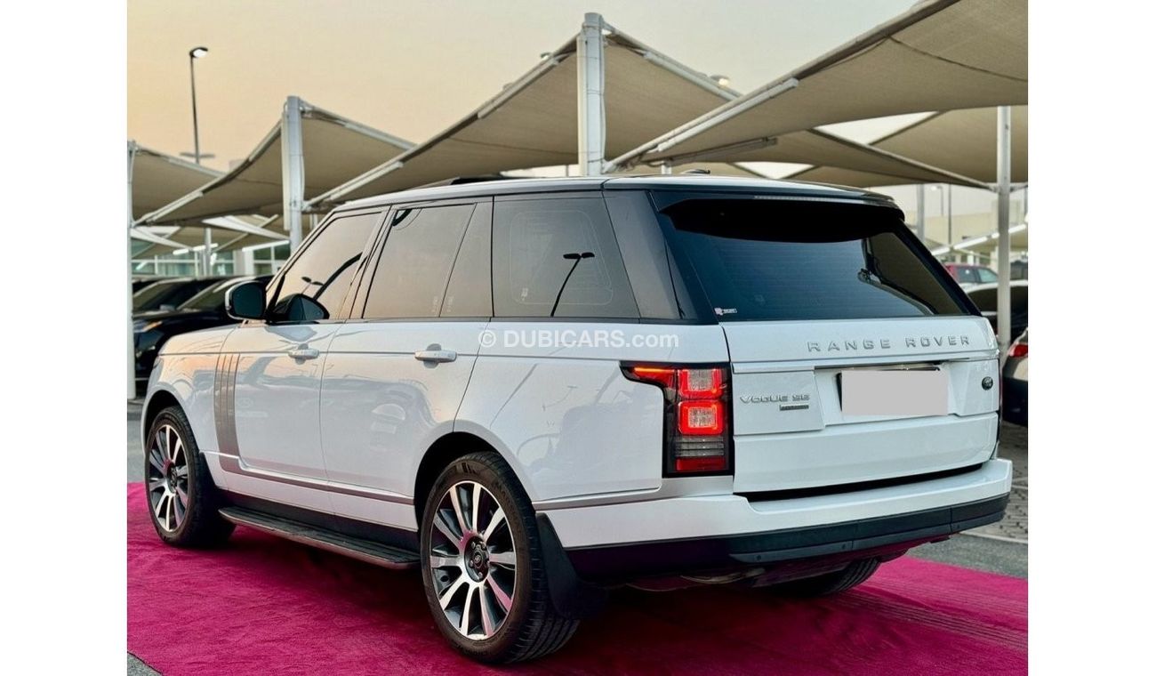 Land Rover Range Rover Range Rover SE / GCC / V8 / 2014 / Under Warrant