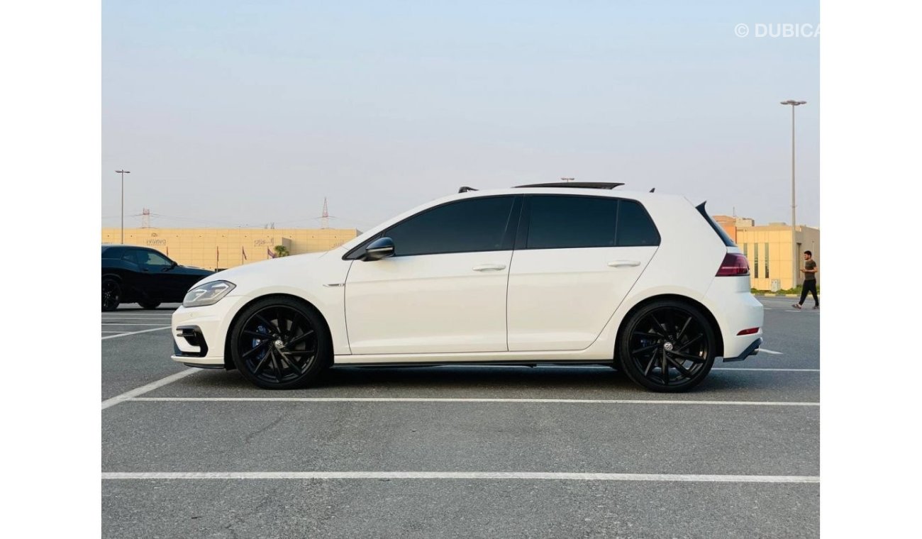 فولكس واجن جولف VOLKSWAGEN GOLF R MODEL 2018 GCC SPACE FREE PAINT FREE ACCEDENT