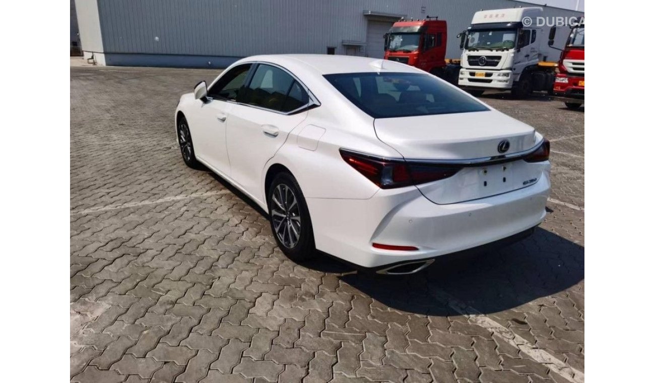 لكزس LS 350 Lexus ES350 - 3.5 - 2022