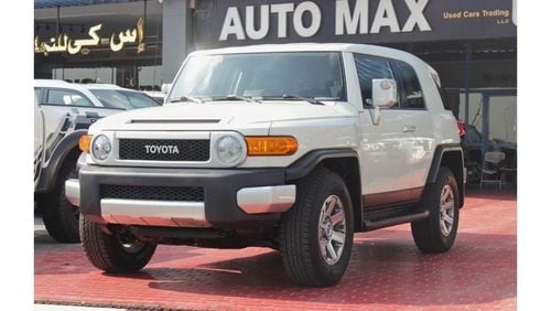 Toyota FJ Cruiser GXR V6, GCC, UNDER WARRANTY FROM LOCAL DEALER