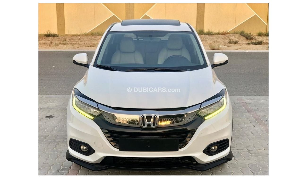 هوندا HRV HONDA,HR-V 2020 FULL OPTIONS GCC,panoramic