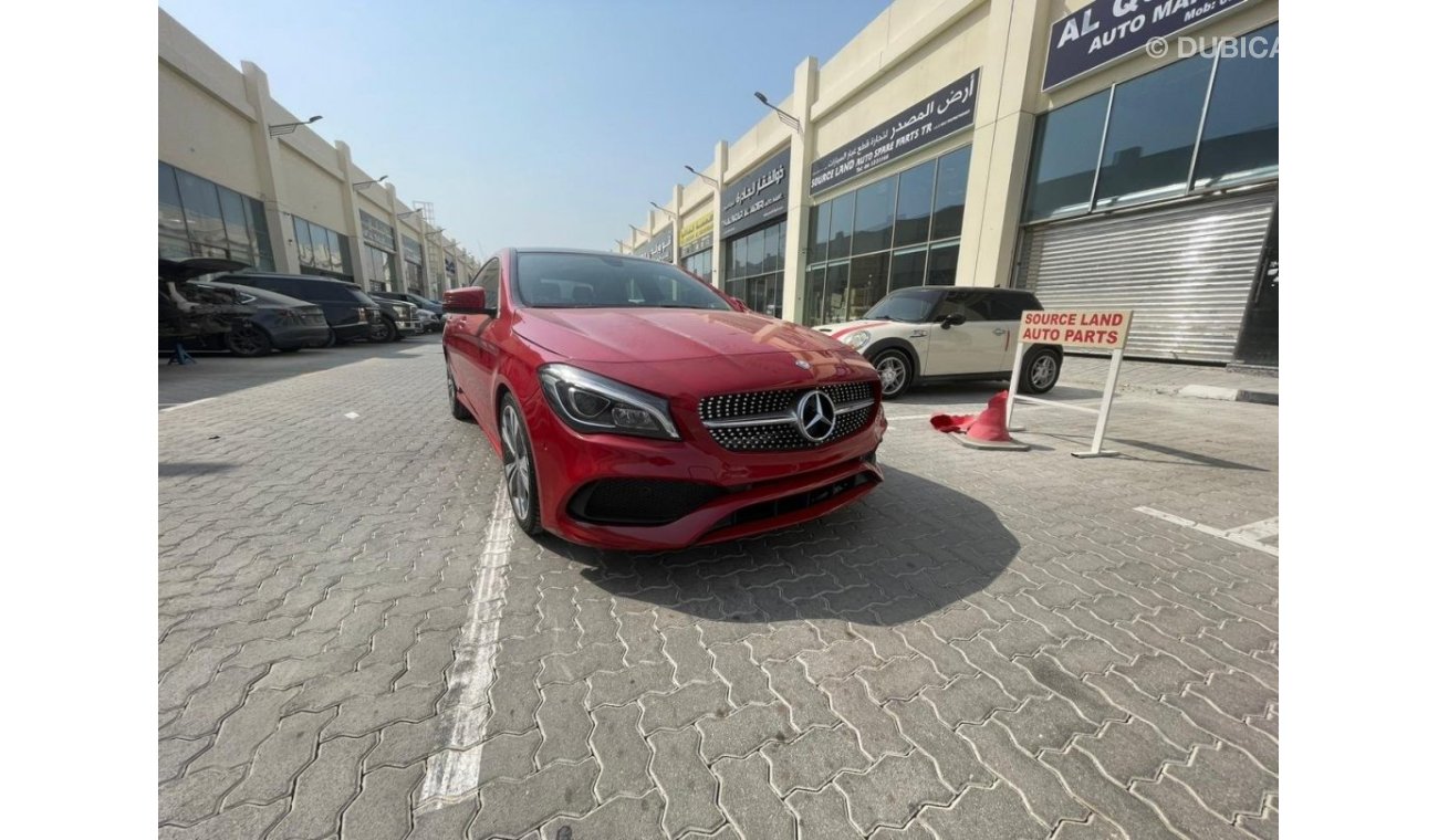 Mercedes-Benz CLA 200