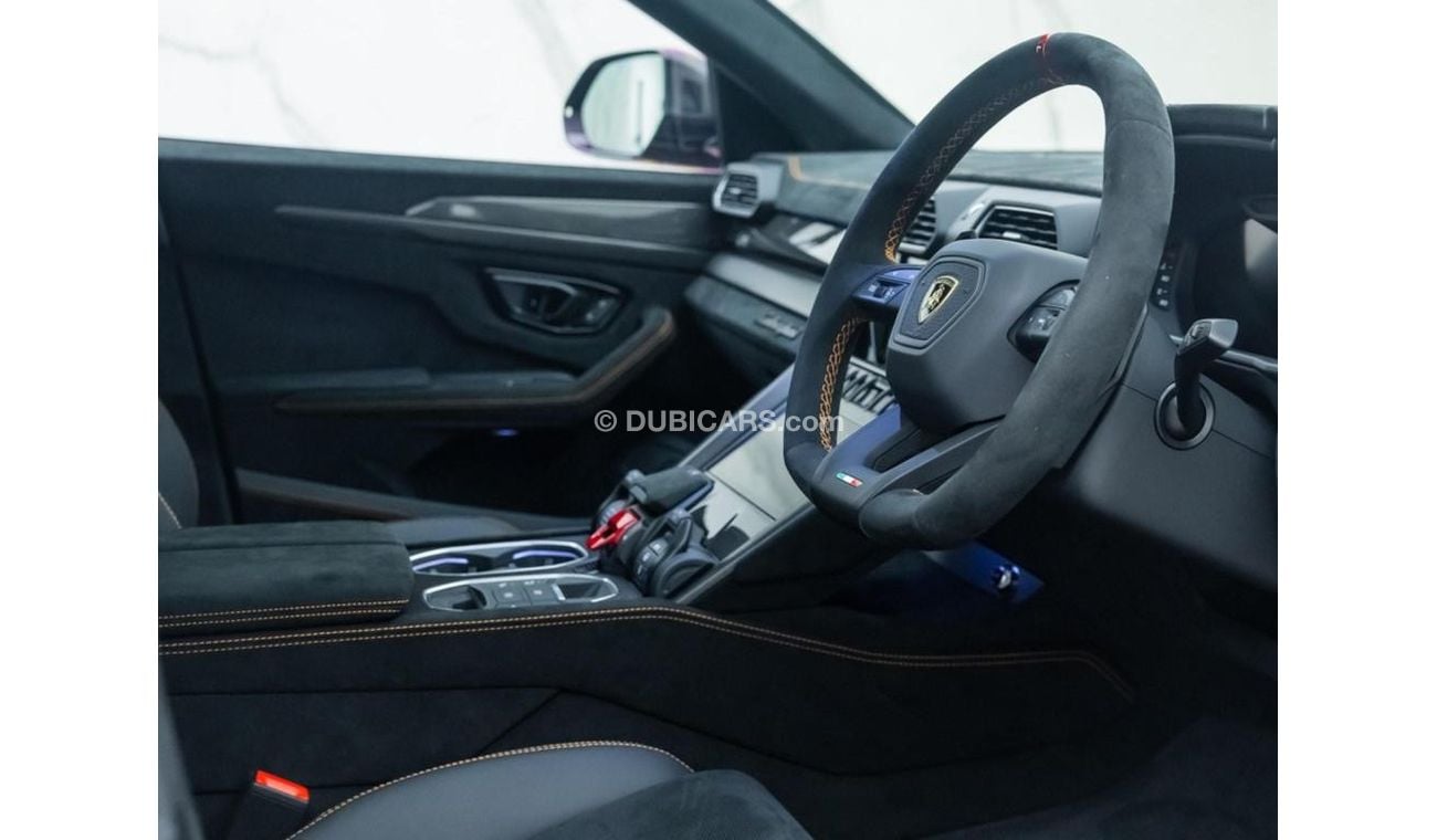 Lamborghini Urus 4.0 V8 BiTurbo Performante RIGHT HAND DRIVE