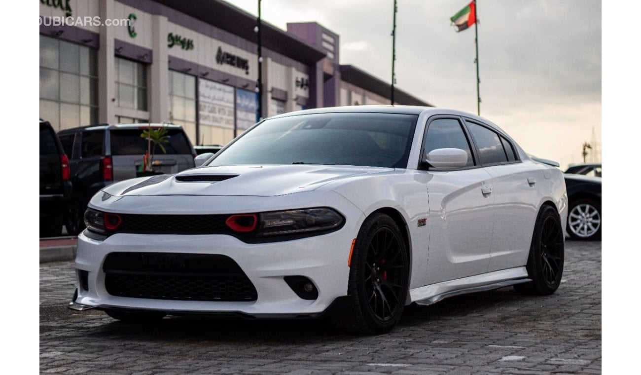 Dodge Charger SRT 392