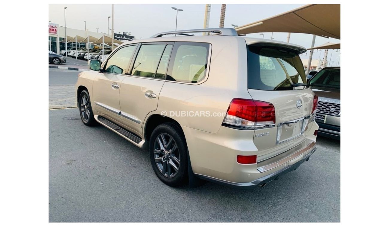 Lexus LX570