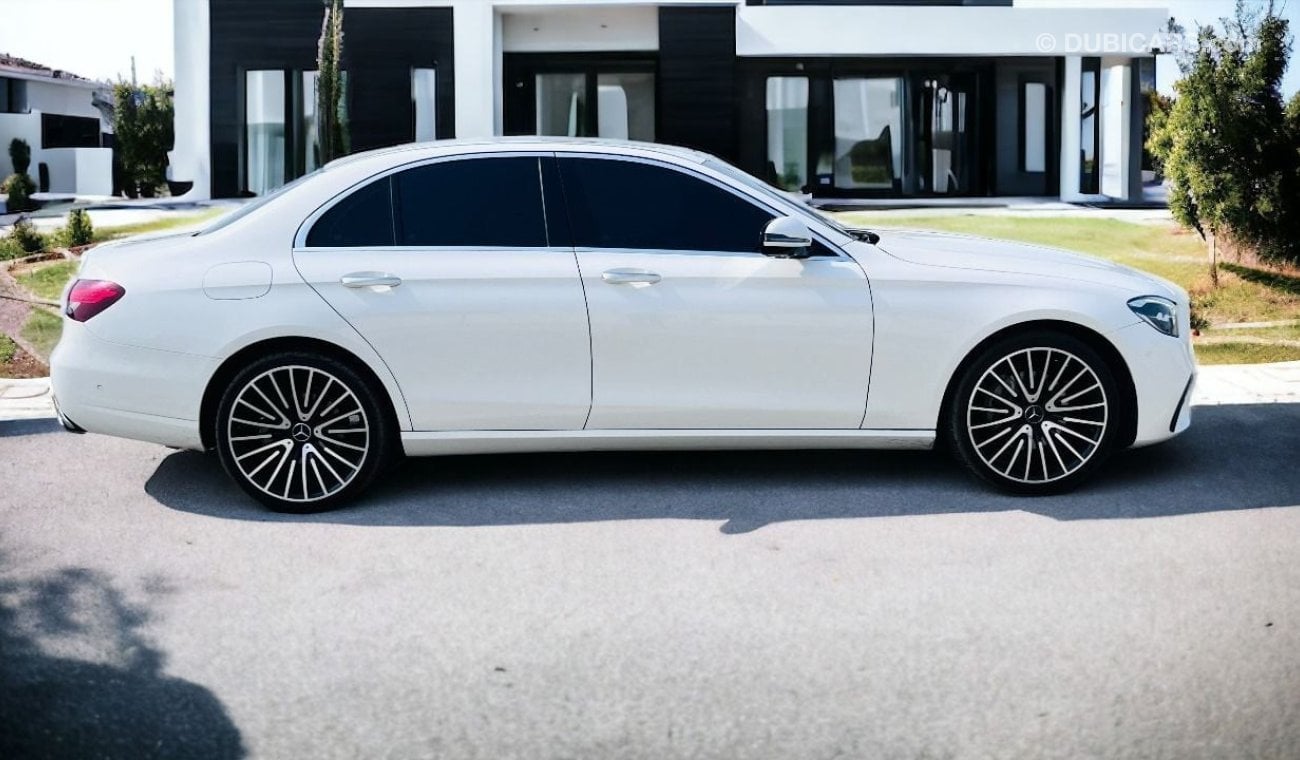 مرسيدس بنز E300 UNDER WARRANTY | AED 2,880 PM | MERCEDES E300 2023 | LOW MILEAGE | LIKE BRAND NEW