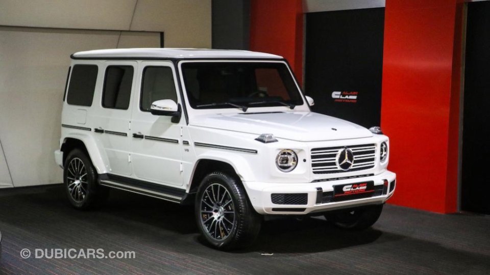 White g. Mercedes g g500. G500 Mercedes белый. Mercedes g500 2021. Мерседес-Бенц g500 2021.