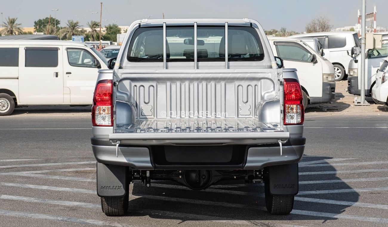 Toyota Hilux TOYOTA HILUX DC 2.4D MT 4X4 P.WINDOW MY2024 – SILVER