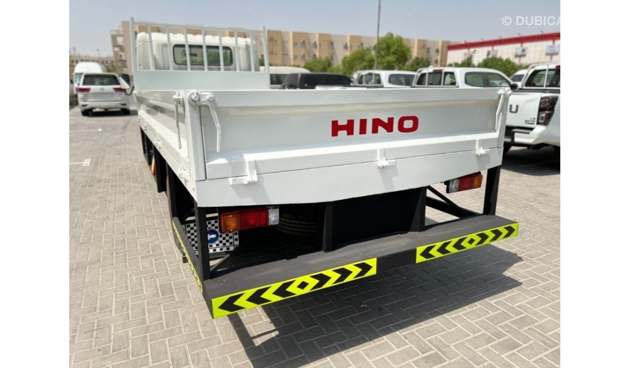 Hino 300 2024 Hino 300-Series 712 4.0-TON Payload Chassis 4.0L 4-Cyl Diesel M/T 4x2 Only for Export