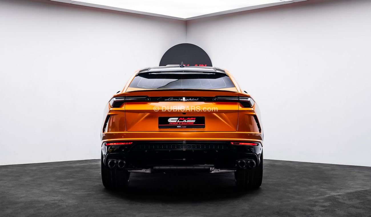 Lamborghini Urus Capsule 2022 - GCC - Under Warranty - One Free Service Available