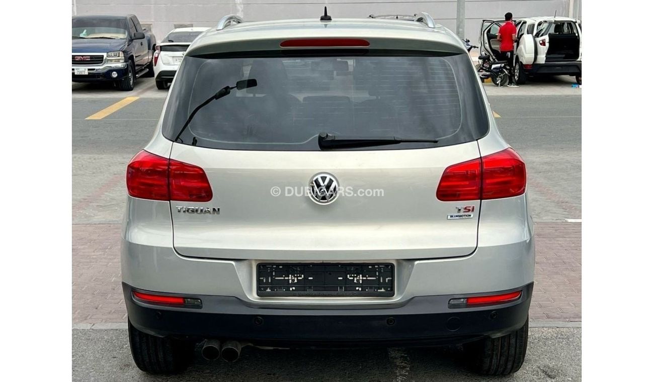 Volkswagen Tiguan SE