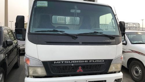 ميتسوبيشي كانتر Mitsubishi canter Pick up,model:2010. Low mileage