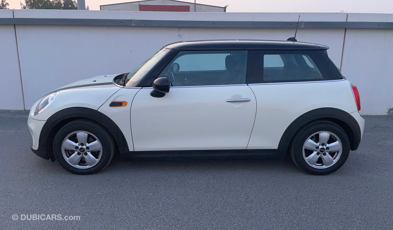 Mini Cooper STD 1.5 | Zero Down Payment | Free Home Test Drive