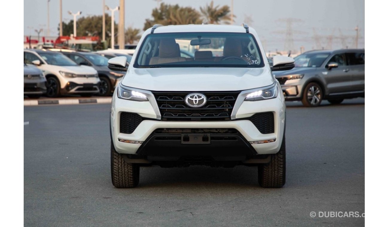 تويوتا فورتونر Get 2023 Toyota Fortuner 2.7 EXR P AT - Pearl White inside Beige | Export Only