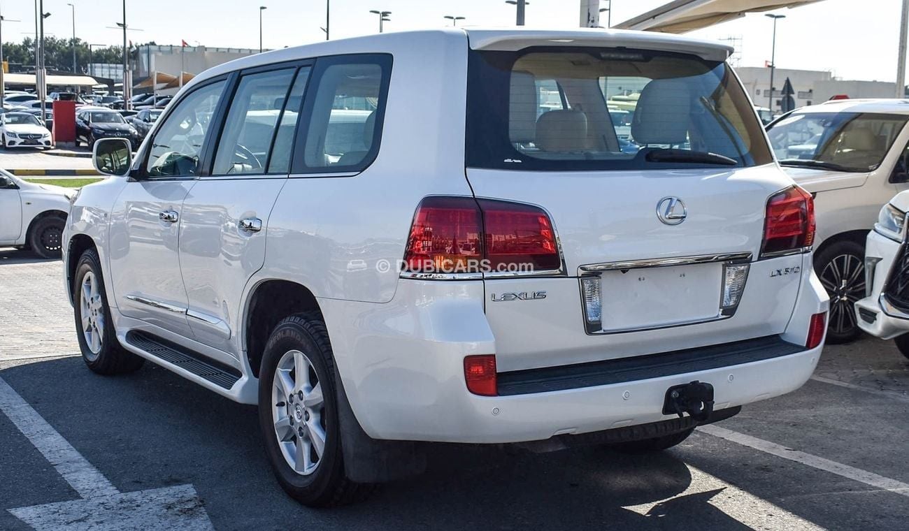 Lexus LX570