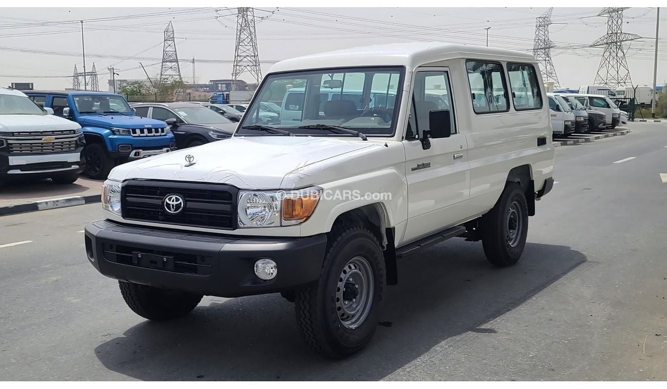 تويوتا لاند كروزر هارد توب TOYOTA LAND CRUISER LC78 HARDTOP 4.2L DIESEL V6 MY 2023 WHITE