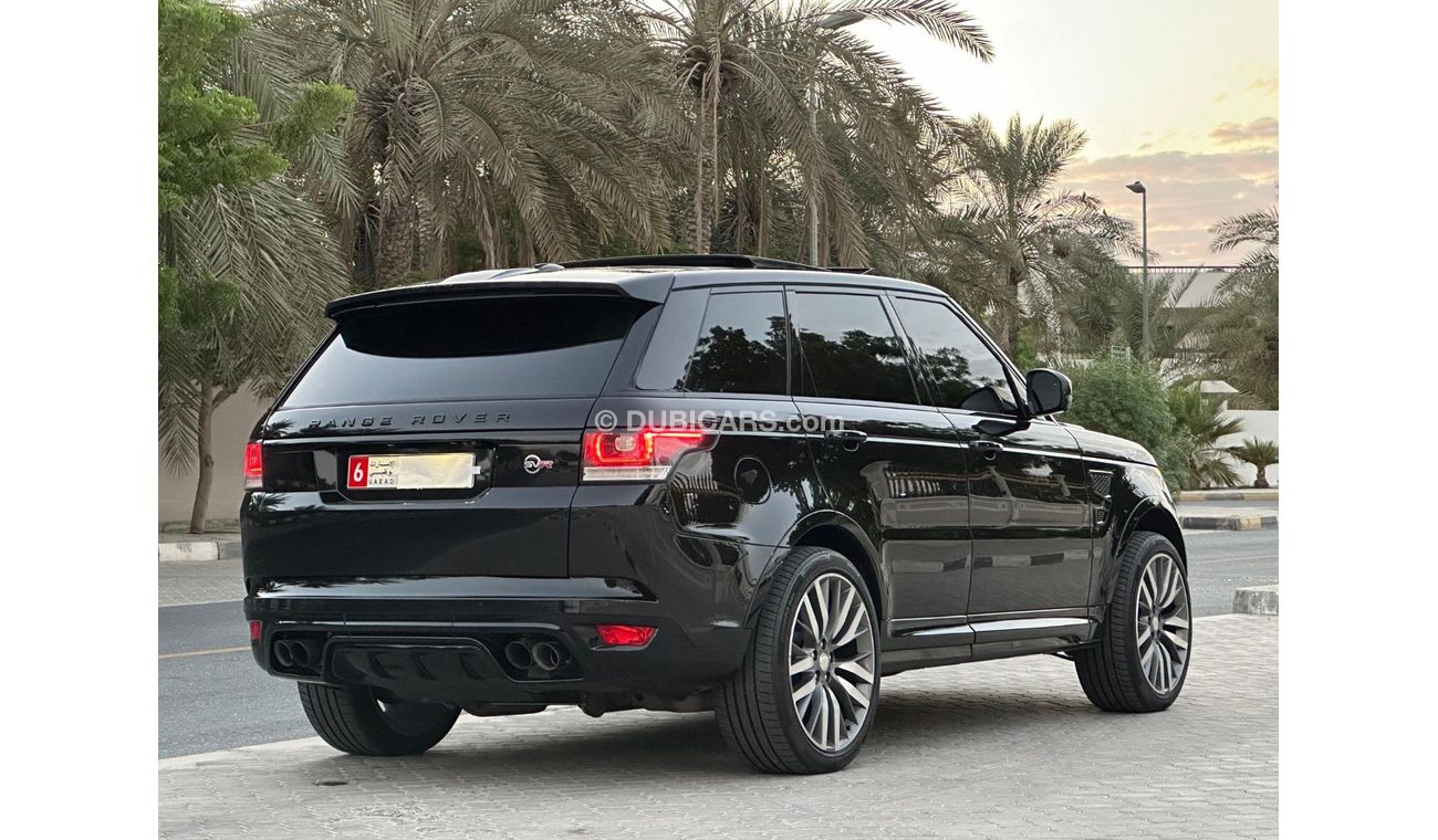 Land Rover Range Rover Sport SVR SPORT SVR 2016 GCC PERFECT CONDITION // FULL OPITION // ACCIDENT FREE