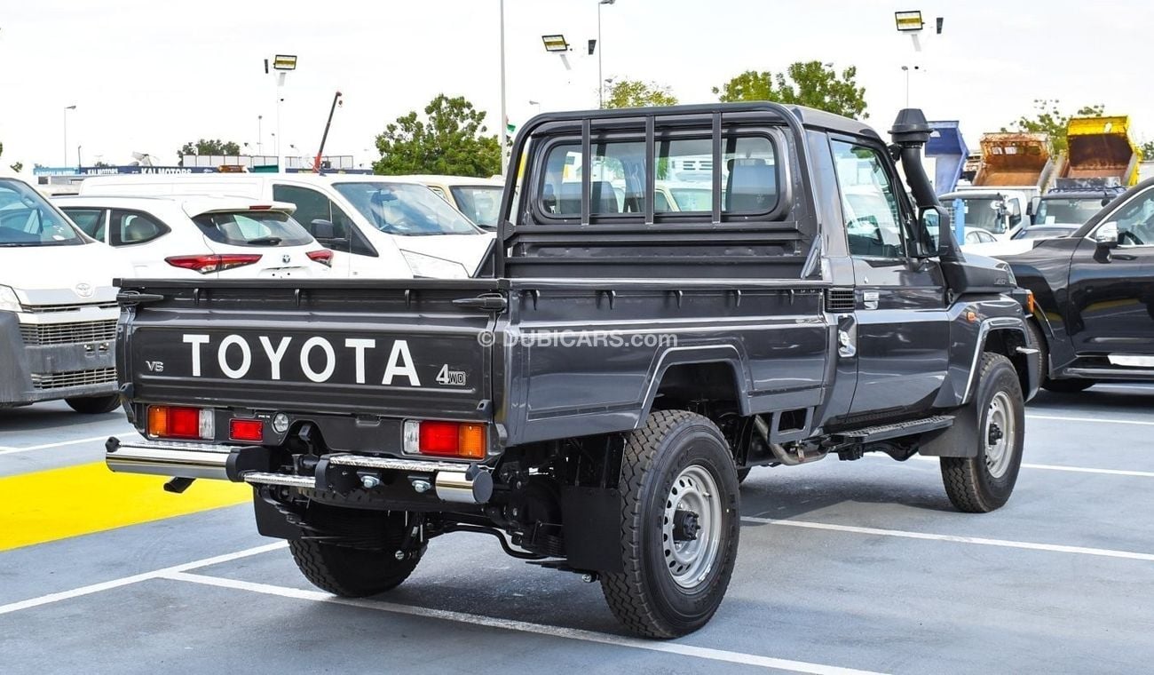 تويوتا لاند كروزر بيك آب TOYOTA LAND CRUISER | PATROL SINGLE CABIN M/T | 4.0L V6 | 2024