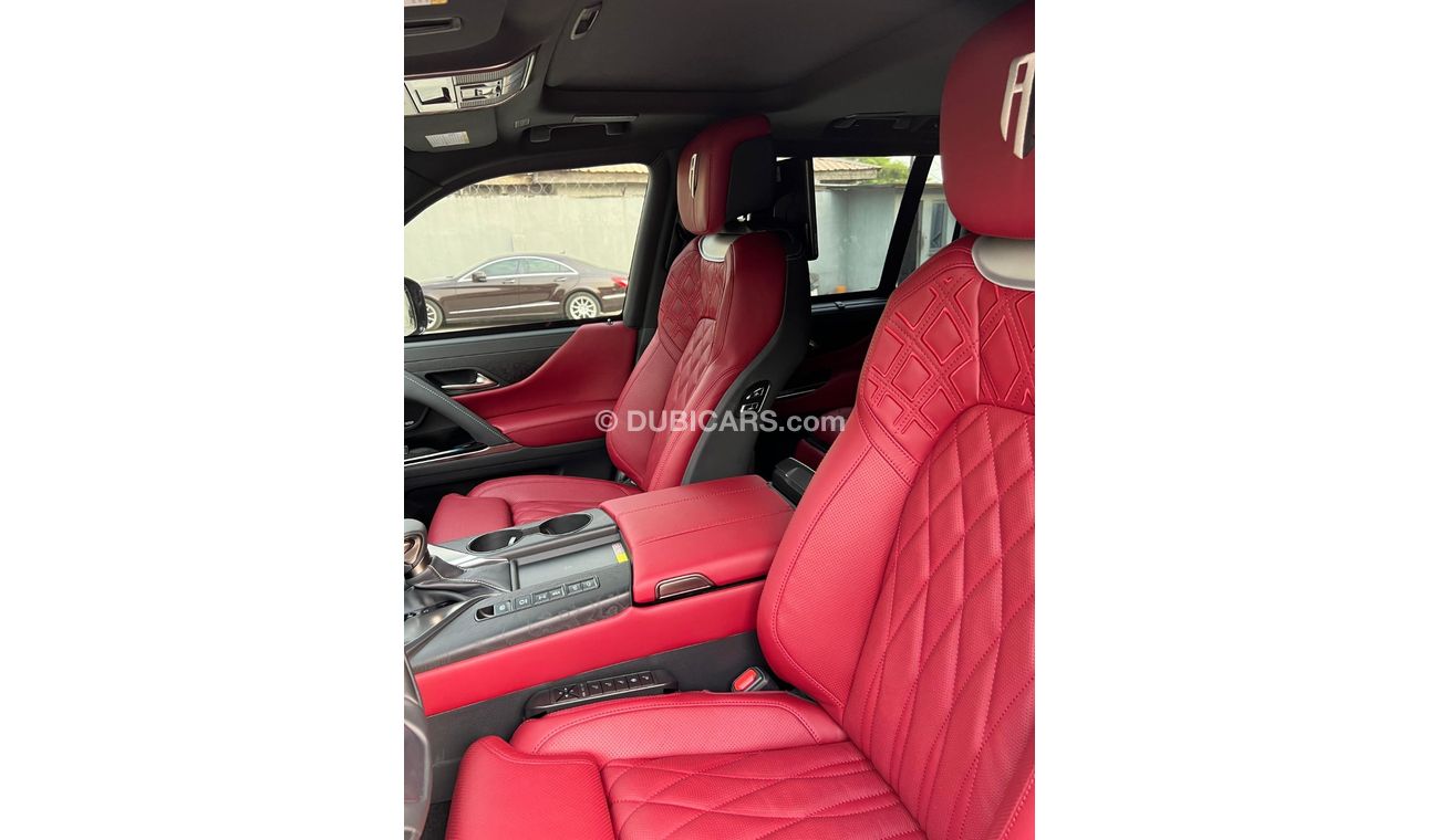 لكزس LX 600 Signature 3.5L  PETROL A/T WITH MBS AUTOBIOGRAPHY VIP SEATS