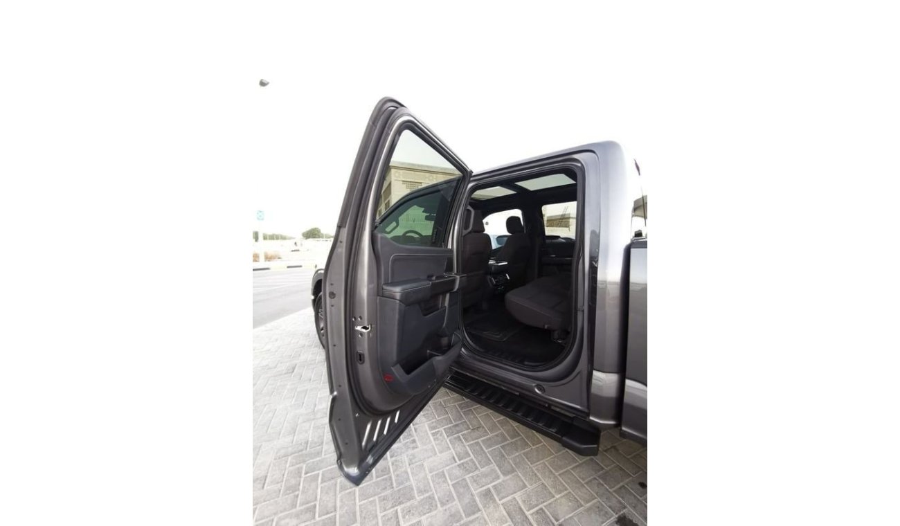 فورد F 150 Ford F-150 XLT Sport - 2023 - Grey