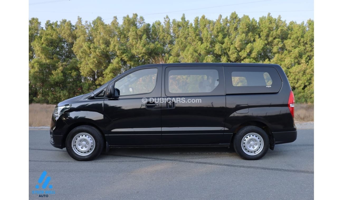 هيونداي H-1 GL Crew Van / Good Condition / Attractive Deals / 2.5L RWD / GCC / Book Now