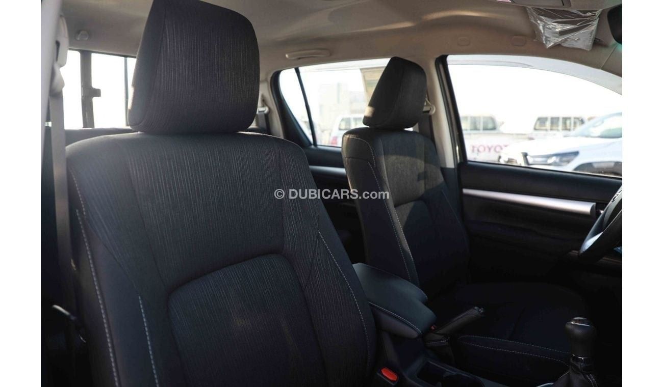 Toyota Hilux 2023 Toyota Hilux 4x4 DC 2.4 HI SR5 - Grey Mettalic inside Black | Export Only