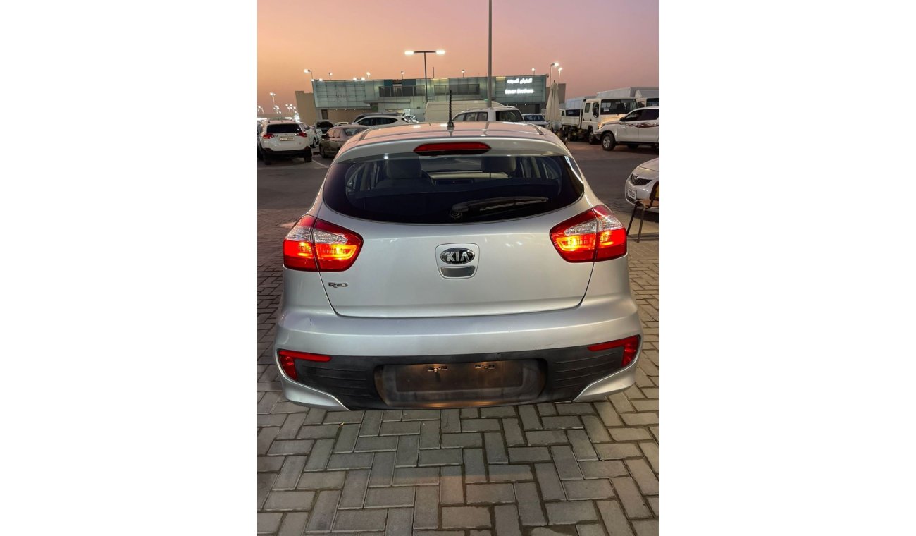 Kia Rio Kia rio 2016 gc original colour