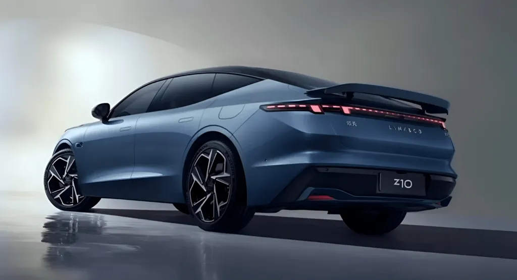 Lynk & Co Z10 exterior - Rear Left Angled