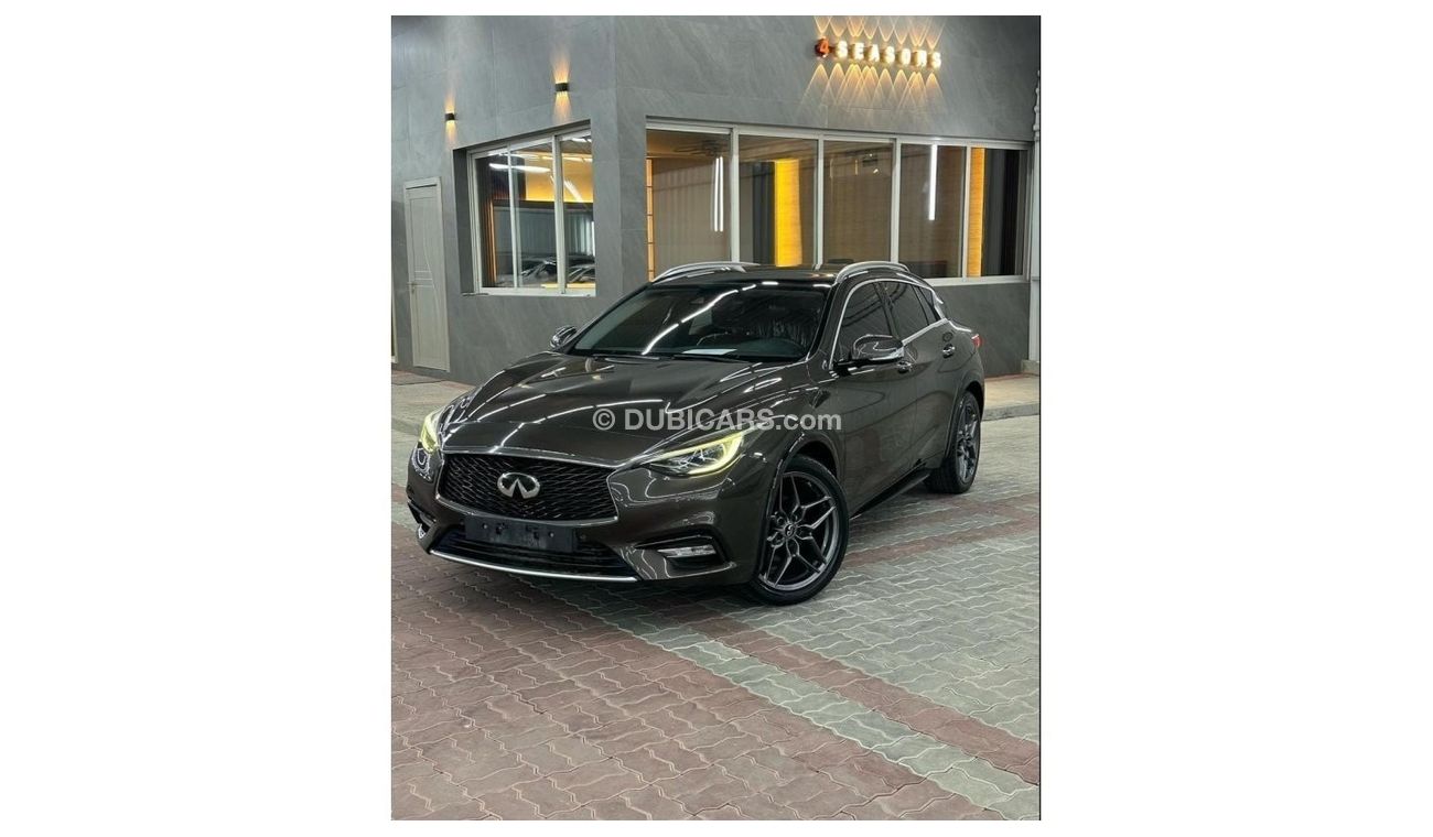 Infiniti Q30 Premium GCC