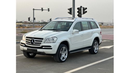 Mercedes-Benz GL 450 MODEL 2012 GCC CAR PERFECT CONDITION FULL OPTION PANORAMIC ROOF LEATHER SEATS ONE OWNER