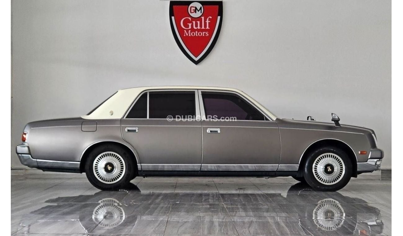 تويوتا سنشري Classic Toyota Century 5.0L-12CYL - Excellent Condition Japanese Specs